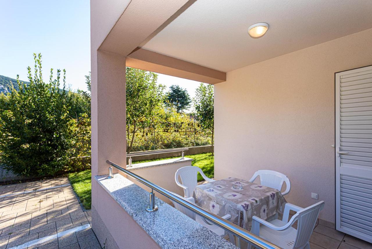 Apartments Crnekovic Jasna Baška Buitenkant foto