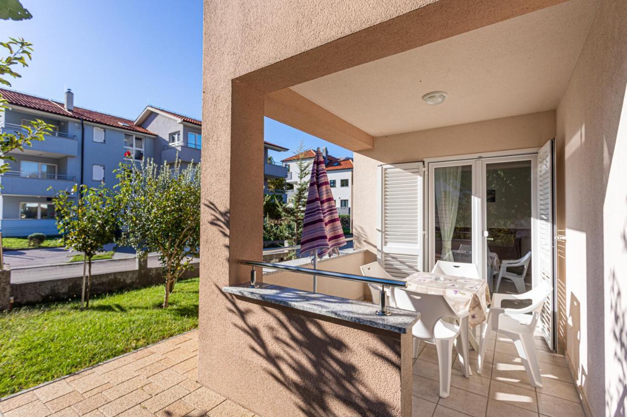Apartments Crnekovic Jasna Baška Buitenkant foto