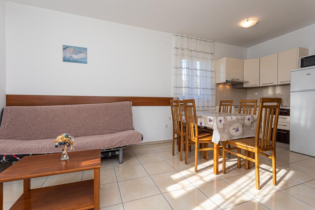 Apartments Crnekovic Jasna Baška Buitenkant foto
